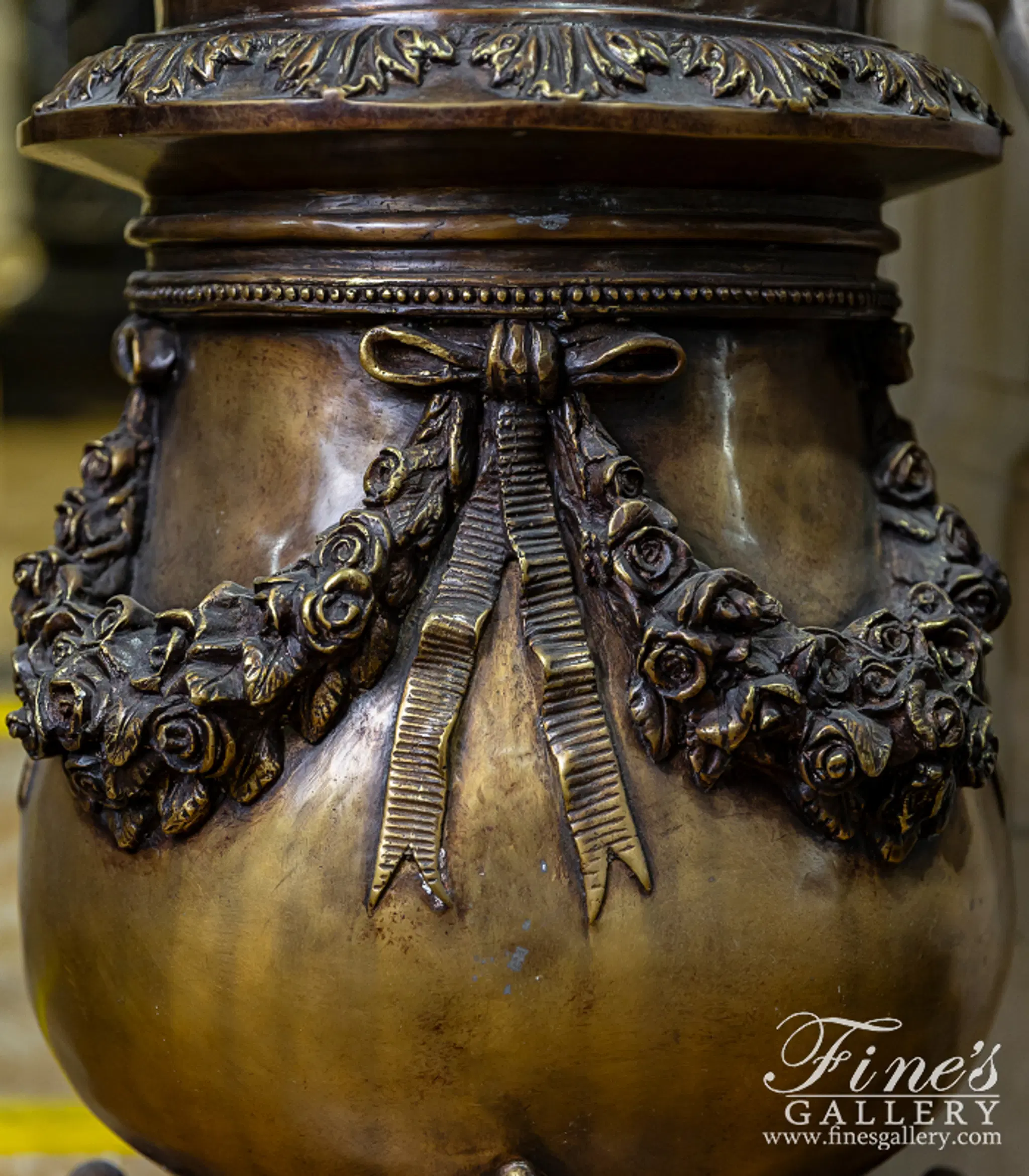 Lighting Lamposts - Life Size Bronze Figural Candelabra Pair - LMP